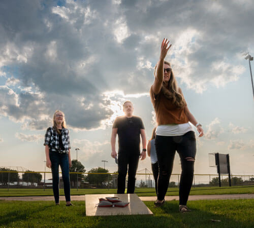 G&R Farms “The Official Sweet Onion” Of American Cornhole Organization